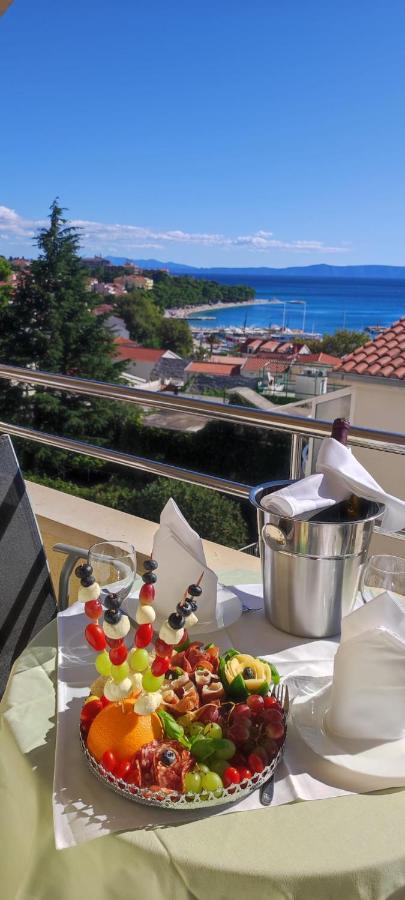 Villa Dm Baška Voda Eksteriør bilde