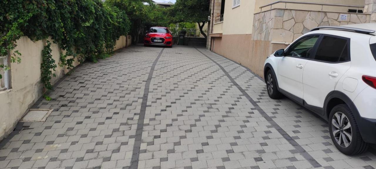 Villa Dm Baška Voda Eksteriør bilde